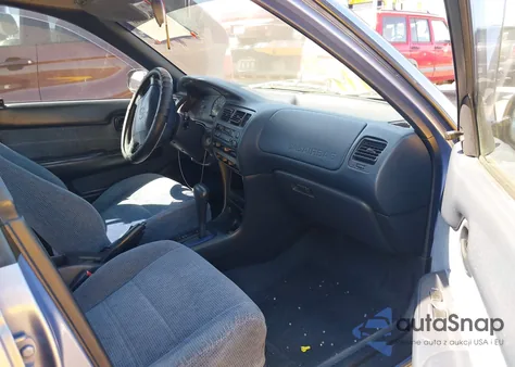 1995 Toyota Corolla Le/Dx from USA, damaged, VIN 1NXAE09BXSZ300159